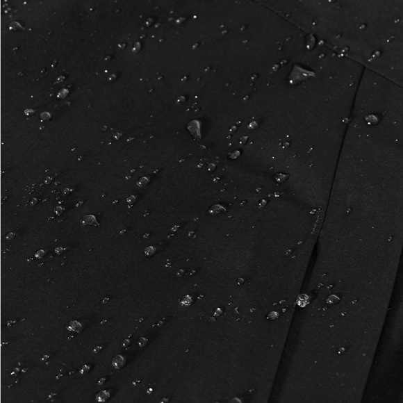 Lululemon Rain Haven Jacket *Insulated Black Size 6, like new. - Picture 5 of 11